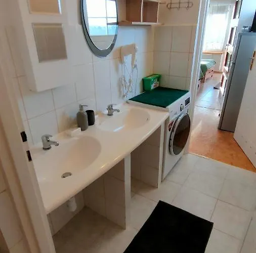 Rodzinne Siedlisko Nyaraló *